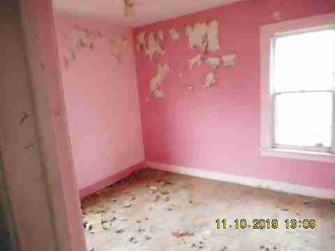 12090 Roselawn (33)_m.jpg